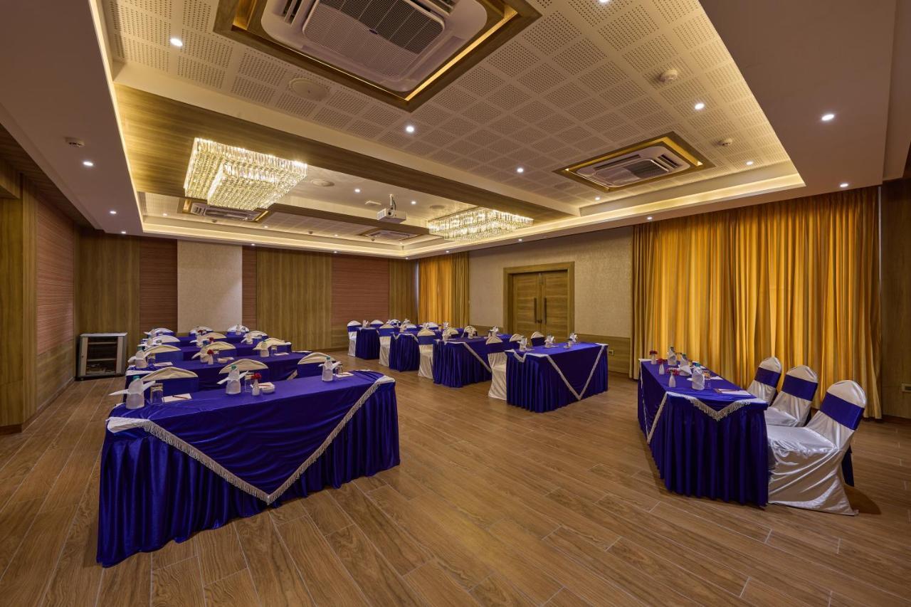 Grand Continent Hosur A Sarovar Portico Affiliate Hotel 외부 사진